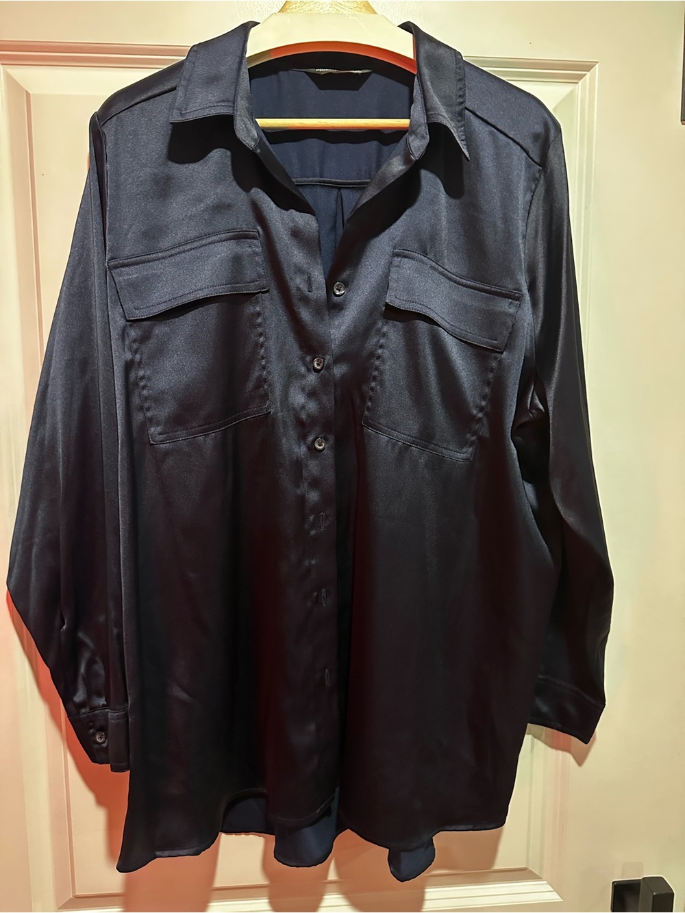 Women’s Black Satin Long-Sleeve Button-Up Dress Shirt